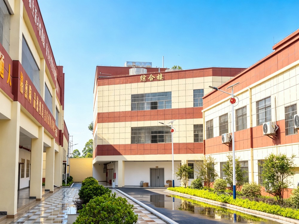 榆林家长必读:全封闭叛逆小孩改变学校怎么选才不踩坑